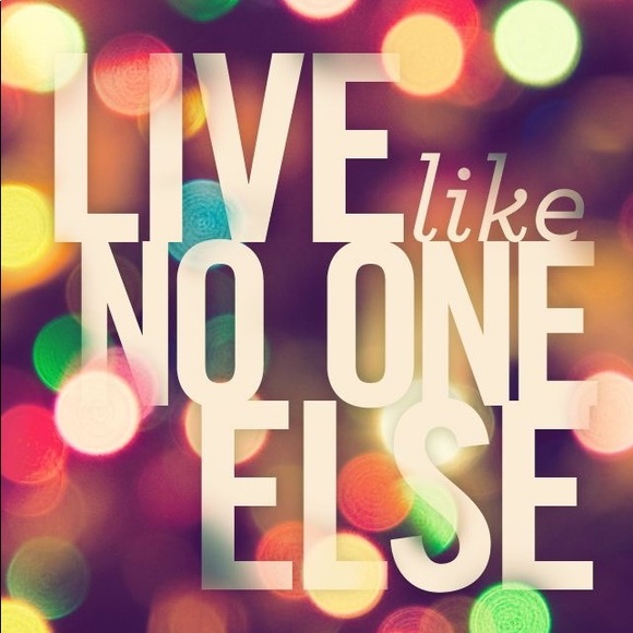 Meet your Posher, Alicia - Picture 2 of 3